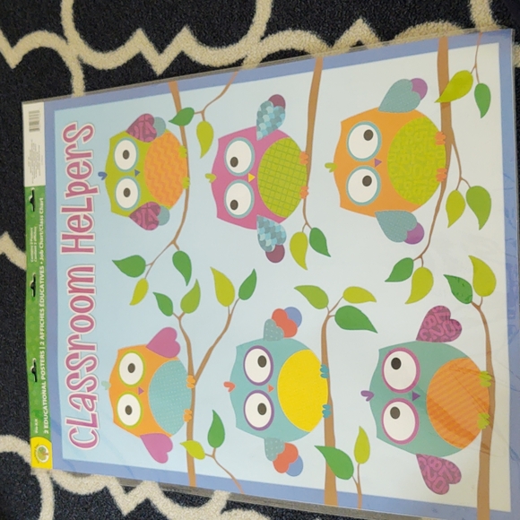 Teaching Tree - Owls Classroom Helper Chart - Set of 2 - NWT - Picture 1 of 8